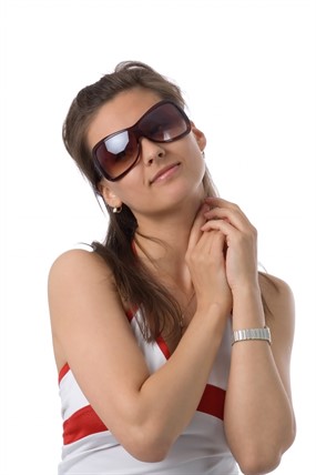 带墨镜的淑女高清图片